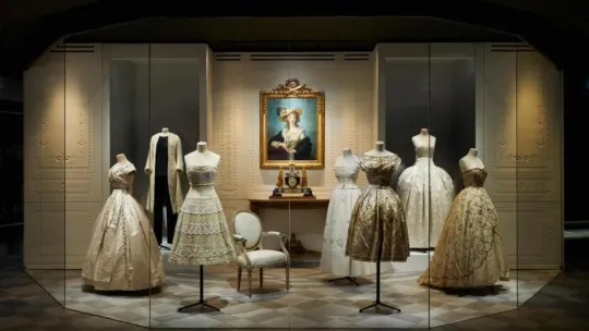 Théâtralisation de l'offre dans le luxe 