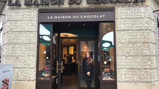 Laura, en stage à La Maison du Chocolat