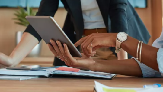 [PRESSE] Focus sur le 1er MBA entièrement en ligne de Sup de Luxe