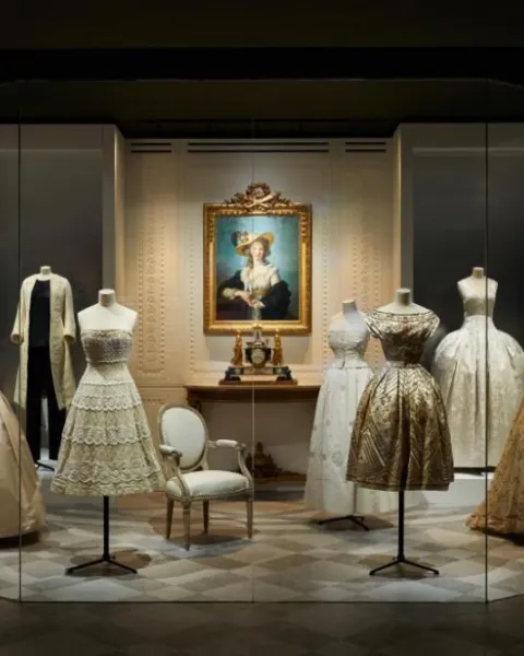Théâtralisation de l'offre dans le luxe