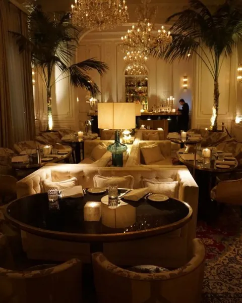Comment travailler dans le luxe ?